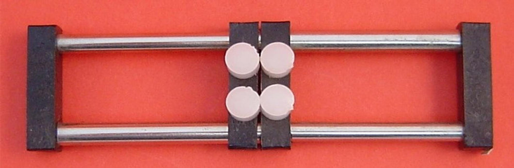 UNIVERSAL MOVEMENT HOLDER